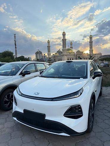 byd e9 1: Changan Qiyuan Q05: 2026 г., Автомат, Электромобиль, Универсал — 5