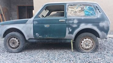 срочно продаю ниссан примера: ВАЗ (ЛАДА) 4x4 Niva: 2022 г., 1.7 л, Механика, Бензин, Жол тандабас