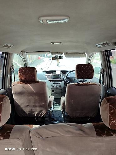 марк дыва: Toyota Noah: 2003 г., 2 л, Автомат, Бензин, Минивэн — 6