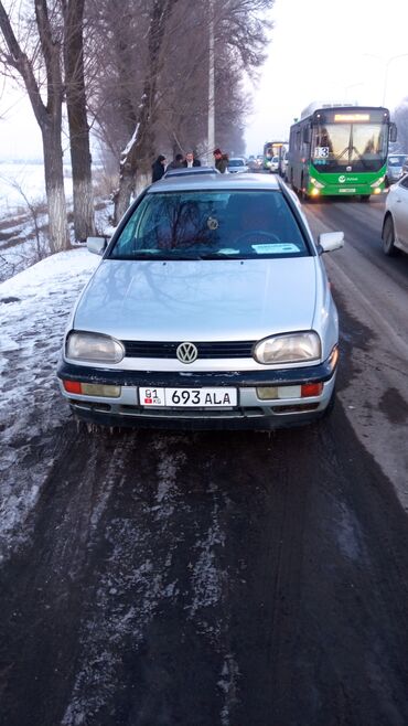 aston martin lagonda 5.3: Volkswagen Golf: 1997 г., 1.8 л, Механика, Бензин