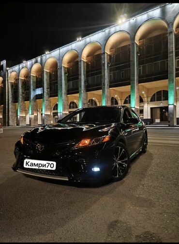 нексяа 2: Toyota Camry: 2018 г., 2.5 л, Автомат, Бензин, Седан