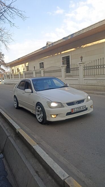 Toyota: Toyota Altezza: 2003 г., 2 л, Автомат, Бензин, Седан