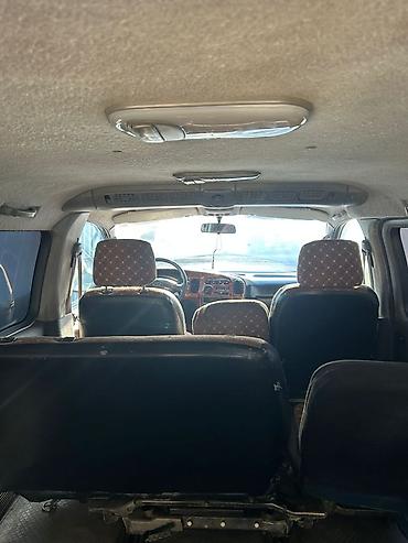пена авто: Hyundai H-1: 2000 г., Механика, Дизель, Минивэн — 5