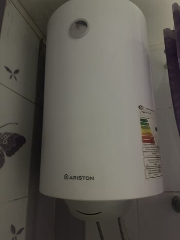 холодильник дома: Водонагреватель Ariston Накопительный, 80 л