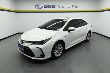 робота после обеда: Toyota Corolla: 2021 г., 1.8 л, Робот, Гибрид, Седан