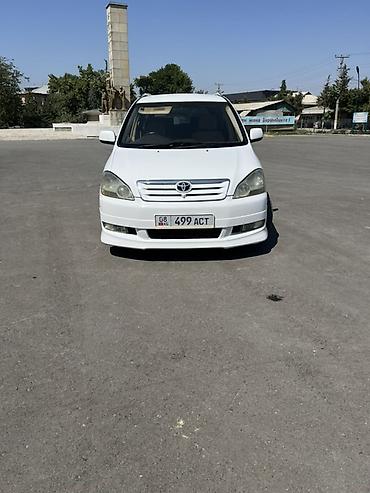 5 htp: Toyota Ipsum: 2003 г., Минивэн — 2