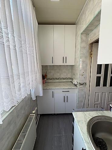 Mənzillər: Bakı, 6-cı mikrorayon, 1 otaqlı, Köhnə tikili, 35 kv. m — 6
