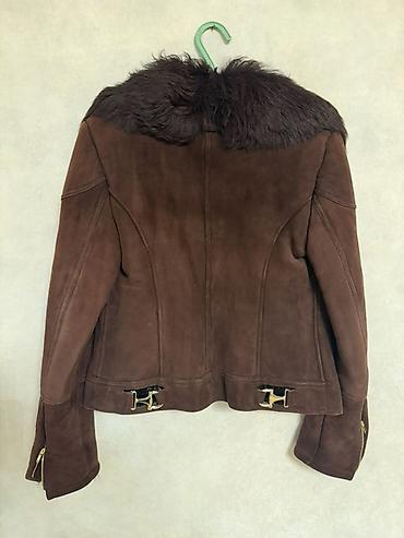 tuklu geyim: Gucci qadın gödəkçə - Material: tünd qəhvəyi rəngdə zamşa (xaric) və — 2