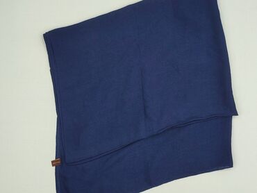 ysl czapka: Scarf, Female, condition - Very good