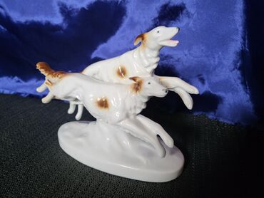 Figure: Figura, bоја - Šareno, Novo — 1