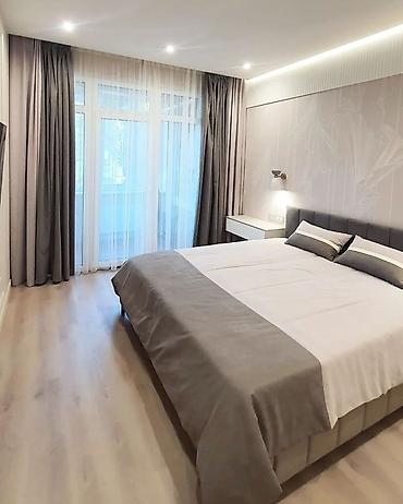 elite hause: Сдаётся посуточная квартира 
Требуется паспорт!
2 часа 1500
Ночь 3000 — 1
