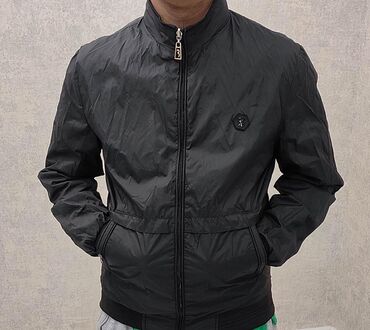 теплые мужские толстовки: Qara rəngli kişilər üçün ikiüzlü yüngül küləkkeçirməz gödəkçə -