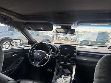 infinity qx56: Toyota Avalon: 2019 г., Автомат, Седан — 2
