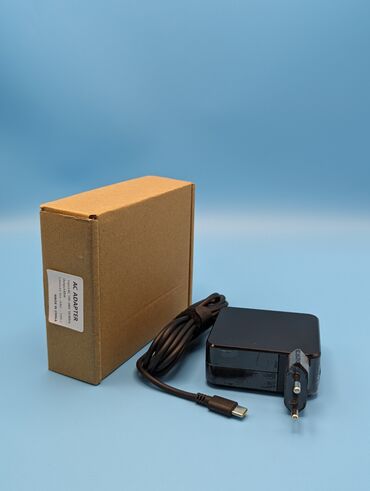 Колонки, гарнитуры и микрофоны: В наличии зарядное устройство Type c для ноутбука Input: AC 100-240v