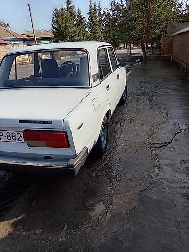 ВАЗ (ЛАДА): VAZ 2107 sedan - Kuzov: ağ rəng, klassik 4 qapılı sedan gövdə - Nömrə — 5