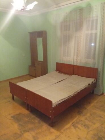 Yataq otağı dəstləri: İkinəfərlik çarpayı, Dolab — 1