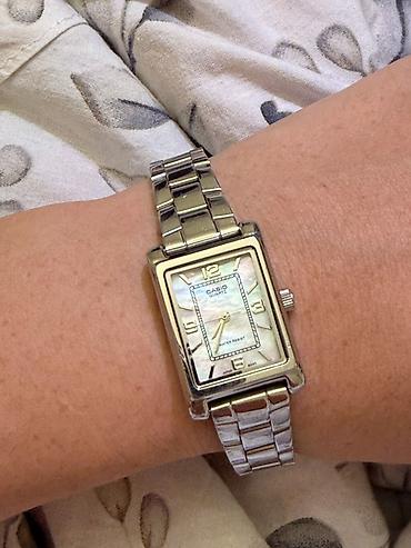 Qol saatları: Casio qadın qol saatı – zərif düzbucaqlı korpus və metal qolbaqla — 5