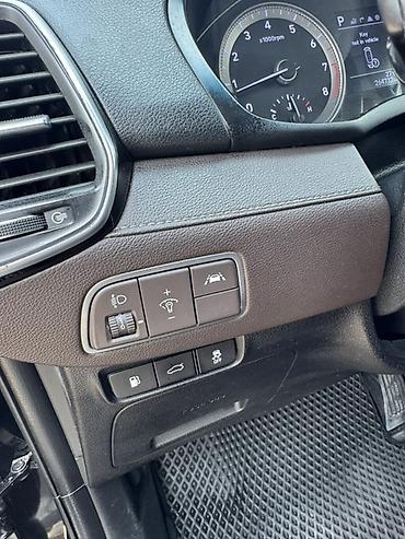 2019: Hyundai Grandeur: 2019 г., 3 л, Автомат, Газ, Седан — 5