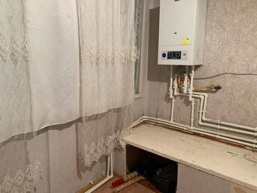 Uzunmüddətli kirayə mənzillər: Yalnız tələbə qızlara verilir. Evde her bir şərait var.istilik sistemi — 16