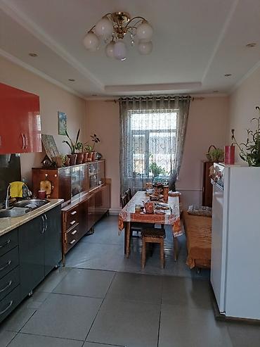 Продажа коттеджей и домов: Продаю дом-120 кв.м+ п/ дома.-22,2 кв.м Адрес: Абая/Горького Участок — 21