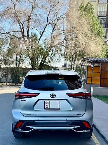 Toyota: Toyota Highlander: 2023 г., 2.4 л, Автомат, Бензин, Кроссовер — 13