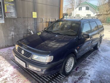 Volkswagen: Volkswagen Passat: 1994 г., 2 л, Механика, Бензин, Универсал