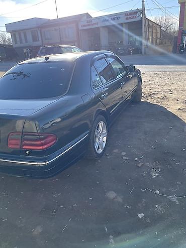 Mercedes-Benz: Mercedes-Benz E-Class: 2001 г., 4.3 л, Автомат, Бензин — 4