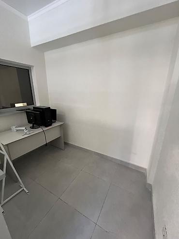 уметал: Сдаю Офис целиком: 170 м², В жилом комплексе, С ремонтом, С отдельным санузлом, С системой безопасности, С юридическим адресом — 4