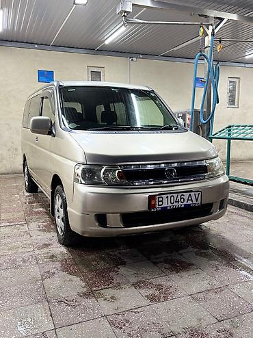step: Honda Stepwgn: 2003 г., 2 л, Автомат, Бензин, Минивэн — 2
