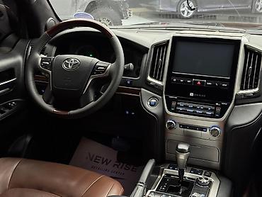 lend cruzer: Toyota Land Cruiser: 2016 г., 4.6 л, Автомат, Бензин, Внедорожник — 9