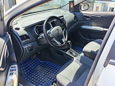Dongfeng: Dongfeng S30: 1.6 l | 2016 il 400000 km Sedan — 8
