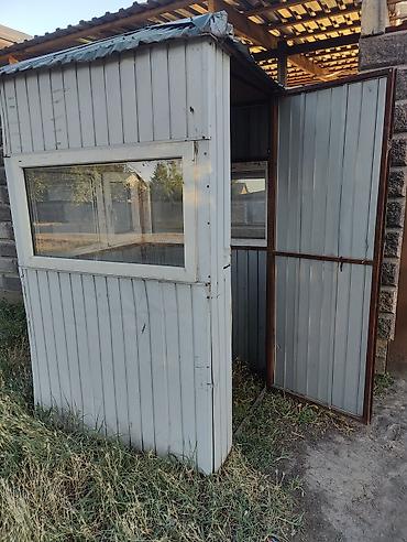 Передвижной пост/будка охраны из металлопрофиля с окнами ПВХ