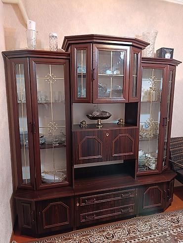 Башка эмеректер: Продаю сервант горку состояние отличное есть пару нюансов — 2