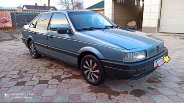 Volkswagen: Volkswagen Amarok: 1990 г., 1.8 л, Механика, Бензин, Седан