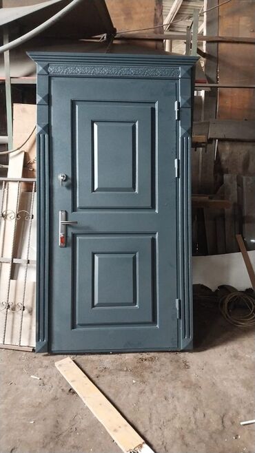 Pilləkən məhəccərləri: Demir qaplar her nov darvazalar rasotkalar pililalar navesler bistka — 23