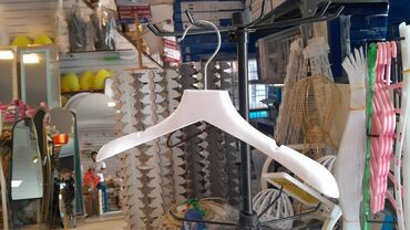 Asılqanlar: Hər nov asilqanlarimiz var qiymetler vewilkalara gore deyiwir — 4