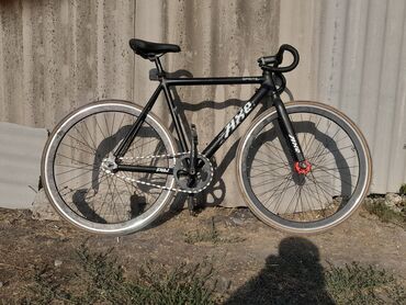 шины для велосипедов: Шоссе велосипеди