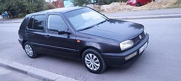 Volkswagen Golf: 1993 г., 1.8 л, Механика, Бензин, Хэтчбэк