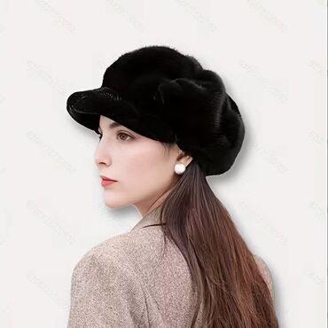 Kape: Ženska zimska kapa sa šiltom – elegantna beretka od mekanog veštačkog — 5