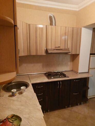 Uzunmüddətli kirayə mənzillər: Yasamal rayonu,lider tv terefde,9 mərtəbənin,2-ci mərtəbəsində, 3 — 6