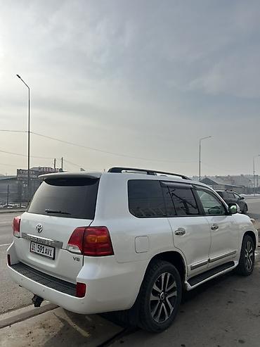 Toyota: Toyota Land Cruiser: 2014 г., 4.6 л, Автомат, Бензин, Внедорожник — 1