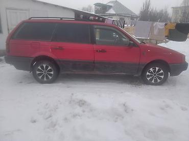 Volkswagen: Volkswagen Passat: 1989 г., 1.8 л, Механика, Бензин, Универсал — 4