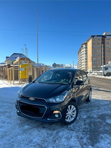 Chevrolet: Chevrolet Spark: 2016 г., 1 л, Вариатор, Бензин, Хэтчбэк