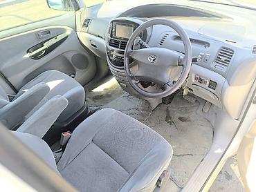 Toyota: Toyota Estima: 2001 г., Минивэн — 14