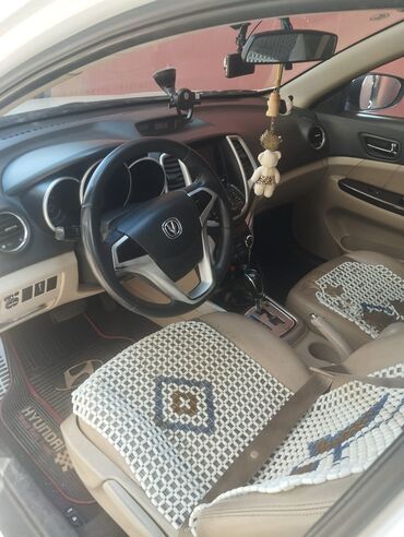 Changan: Changan Eado: 1.6 l | 2014 il 30000 km Sedan — 11