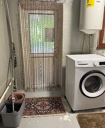 Продажа полдома: 🏡 Продаётся полдома. 📍 Локация: Село Маевка 📐 Основные параметры: 👉 — 5