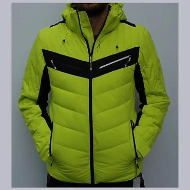 kaputi pull and bear: Muška zimska jakna – fluorescentno žuta sa crnim detaljima - Topla — 1
