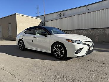 Toyota: Toyota Camry: 2017 г., 2.5 л, Автомат, Бензин, Седан — 1