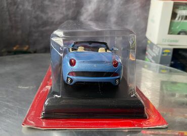 Avtomobil modelləri: Ferrari, 2008 il, 1:43, Dəmir, Ödənişli çatdırılma — 12
