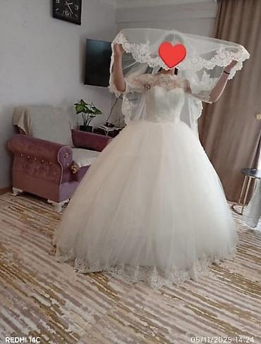 idman paltarları: Gəlinlik dəsti – klassik princess/bal stilində - Rəng: qar kimi ağ - — 1